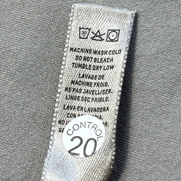 SKIMS Essential Scoop Neck Bodysuit NEW Smoke 4X/5X - Picture 10 of 11